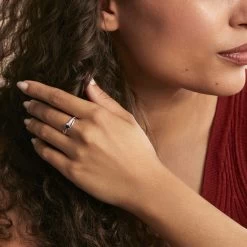 Bague Tanissia Or Blanc Saphir Et Diamant -Montres Magasin B3DFBSB028 model0