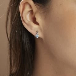 Boucles D'oreilles Or Blanc Clothilde Topazes Oxydes -Montres Magasin B3OFBTB548 model1