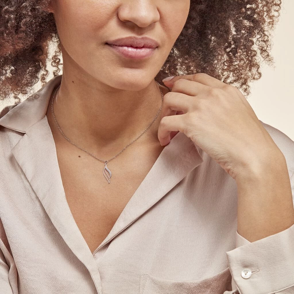 Collier Argent Blanc Prudent 3 Collier Argent Blanc Prudent – Image 3