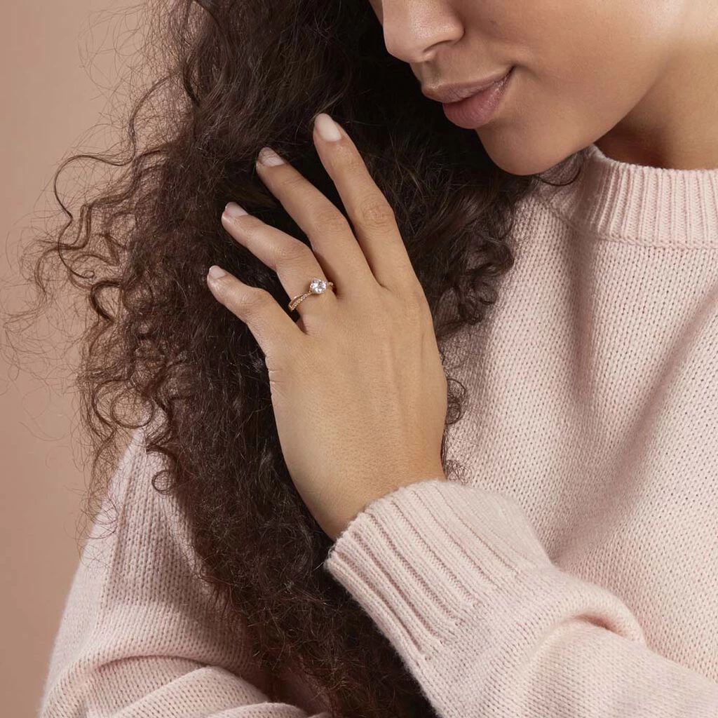 Bague Solitaire Sarah-lee Plaqué Or Jaune Oxyde De Zirconium 5 Bague Solitaire Sarah-lee Plaqué Or Jaune Oxyde De Zirconium – Image 5