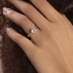 Bague Solitaire Sarah-lee Plaqué Or Jaune Oxyde De Zirconium 11 Bague Solitaire Sarah-lee Plaqué Or Jaune Oxyde De Zirconium -Montres Magasin FQDFJZW515 model1