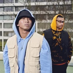 Otsu Egan | Collier La Rose En Métal Argenté -Montres Magasin jwm otes drop 25141 michael doroc nathan grant 1x1 2